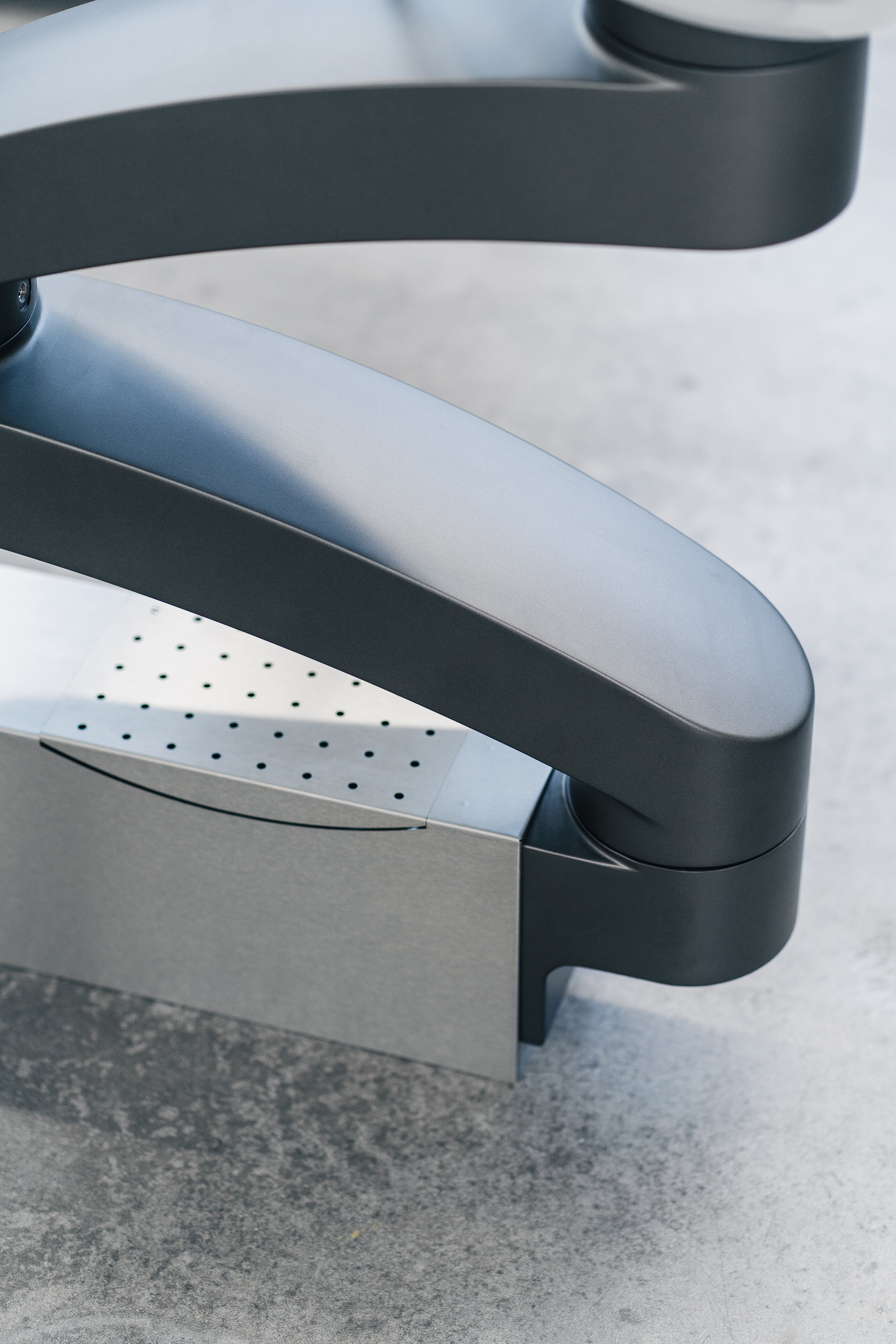 Jobst Contura Swing Wand 360° - schwenkbares Friseur Waschbecken mit Wandanschluss