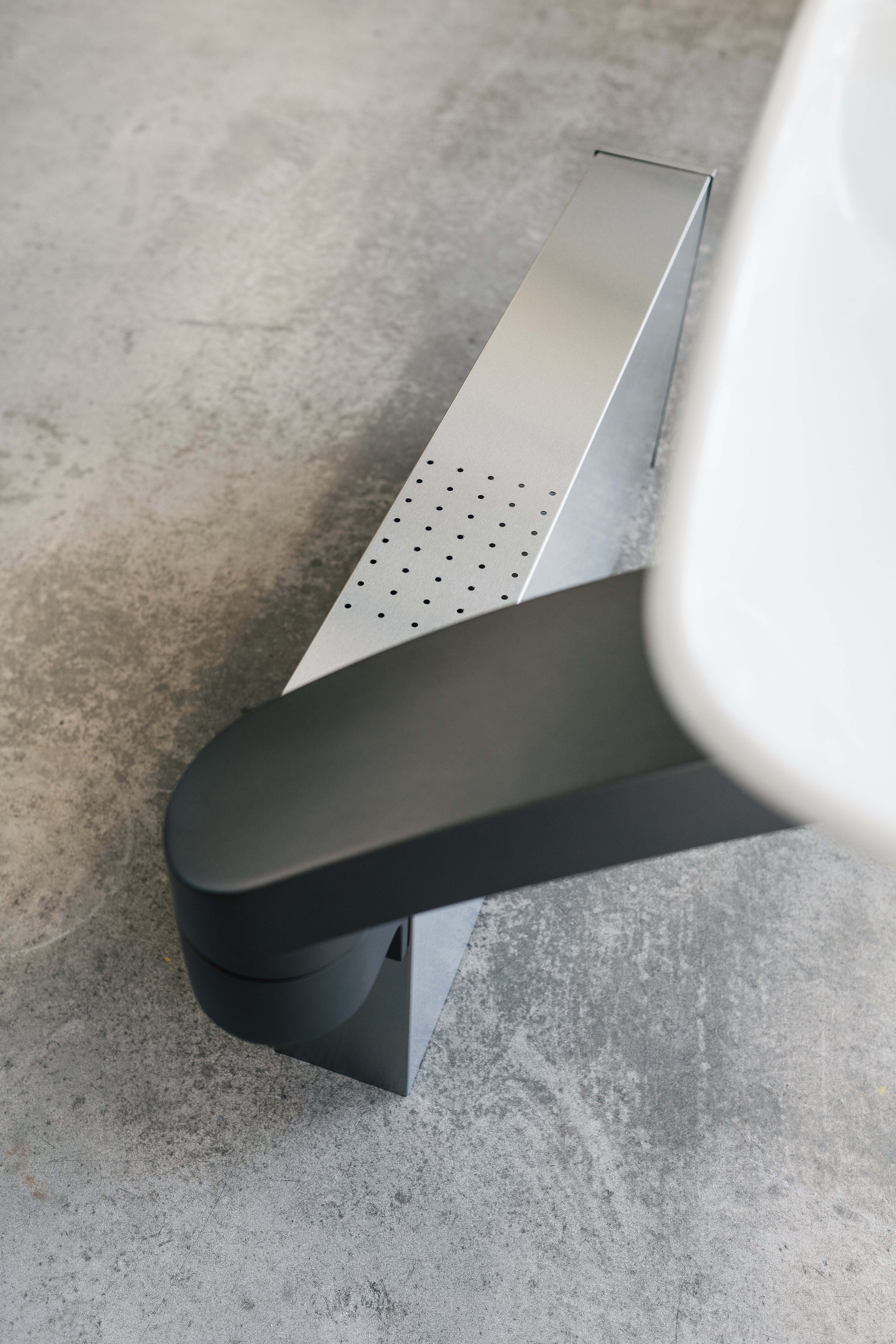 Jobst Contura Mono Wand 360° - schwenkbares Friseur Waschbecken mit Wandanschluss